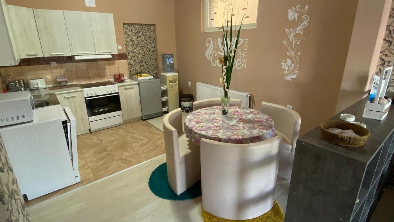 Apartman-Suite "Marinero" Vrsac Zewnętrze zdjęcie